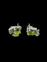 Muat gambar ke penampil Galeri, Magnum Pistachio Earrings White Silver