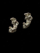 Muat gambar ke penampil Galeri, Keping 02 Earrings
