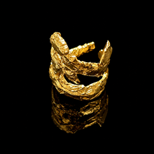 Muat gambar ke penampil Galeri, Crafted Melt 00 Ring
