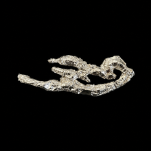 Muat gambar ke penampil Galeri, Melted 09 Brooch
