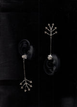 Muat gambar ke penampil Galeri, Pala (00) Earrings
