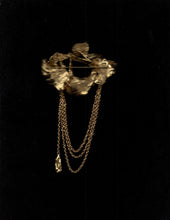 Muat gambar ke penampil Galeri, Bongkah Fana Brooch
