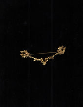 Muat gambar ke penampil Galeri, Kelana 09 Brooch
