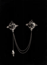 Muat gambar ke penampil Galeri, Rempa Onyx Long Brooch
