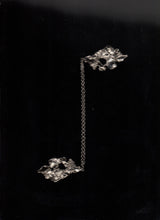 Load image into Gallery viewer, Bara (00) Long Brooch
