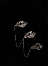 Load image into Gallery viewer, Bara (01) Long Brooch
