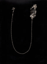 Muat gambar ke penampil Galeri, Bara Koma Earring Brooch
