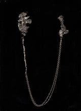 Muat gambar ke penampil Galeri, Bara Sukma Long Brooch
