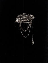 Muat gambar ke penampil Galeri, Bongkah Koma Brooch
