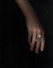 Load image into Gallery viewer, Kelana Sekar Ring
