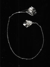 Muat gambar ke penampil Galeri, Sekar sukma Long Brooch
