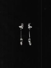 Load image into Gallery viewer, Anomali 13 Earrings
