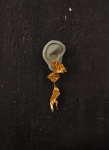 Menguning Gold Earrings