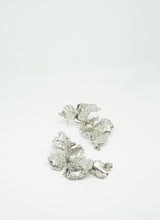 Muat gambar ke penampil Galeri, Merekah Earrings Silver - gelapruangjiwa
