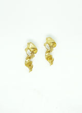 Muat gambar ke penampil Galeri, Niskala Earrings Gold - gelapruangjiwa
