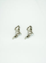 Load image into Gallery viewer, Senja Earrings Silver - gelapruangjiwa
